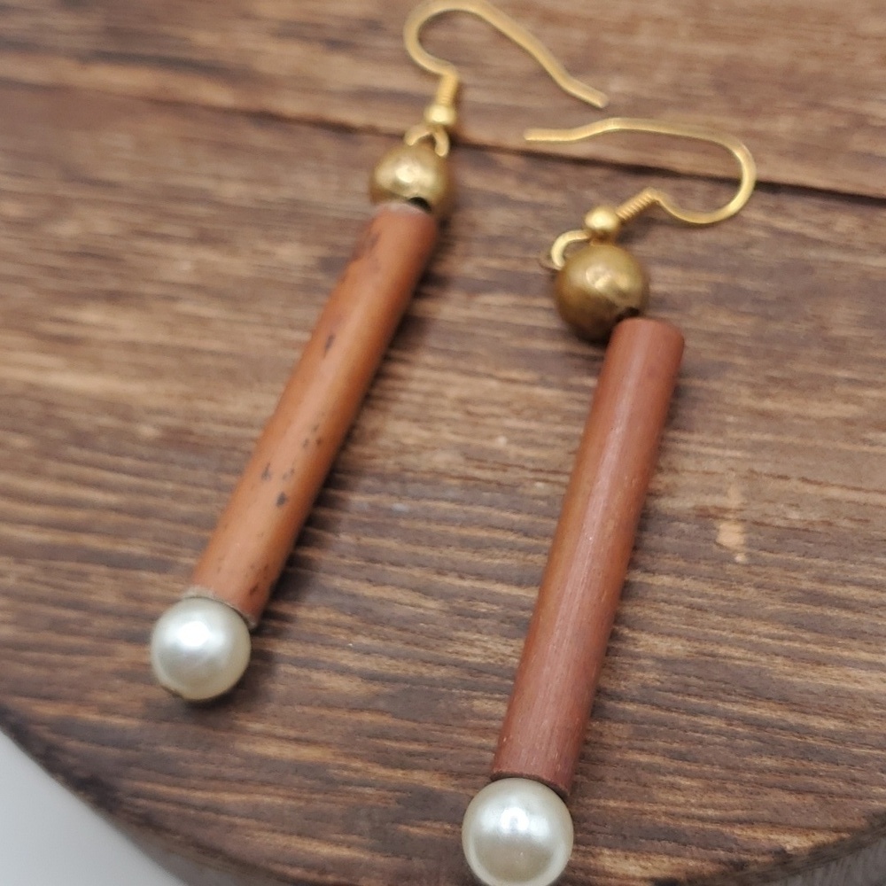 E761 tribal‎ wooden drop elegant earrings